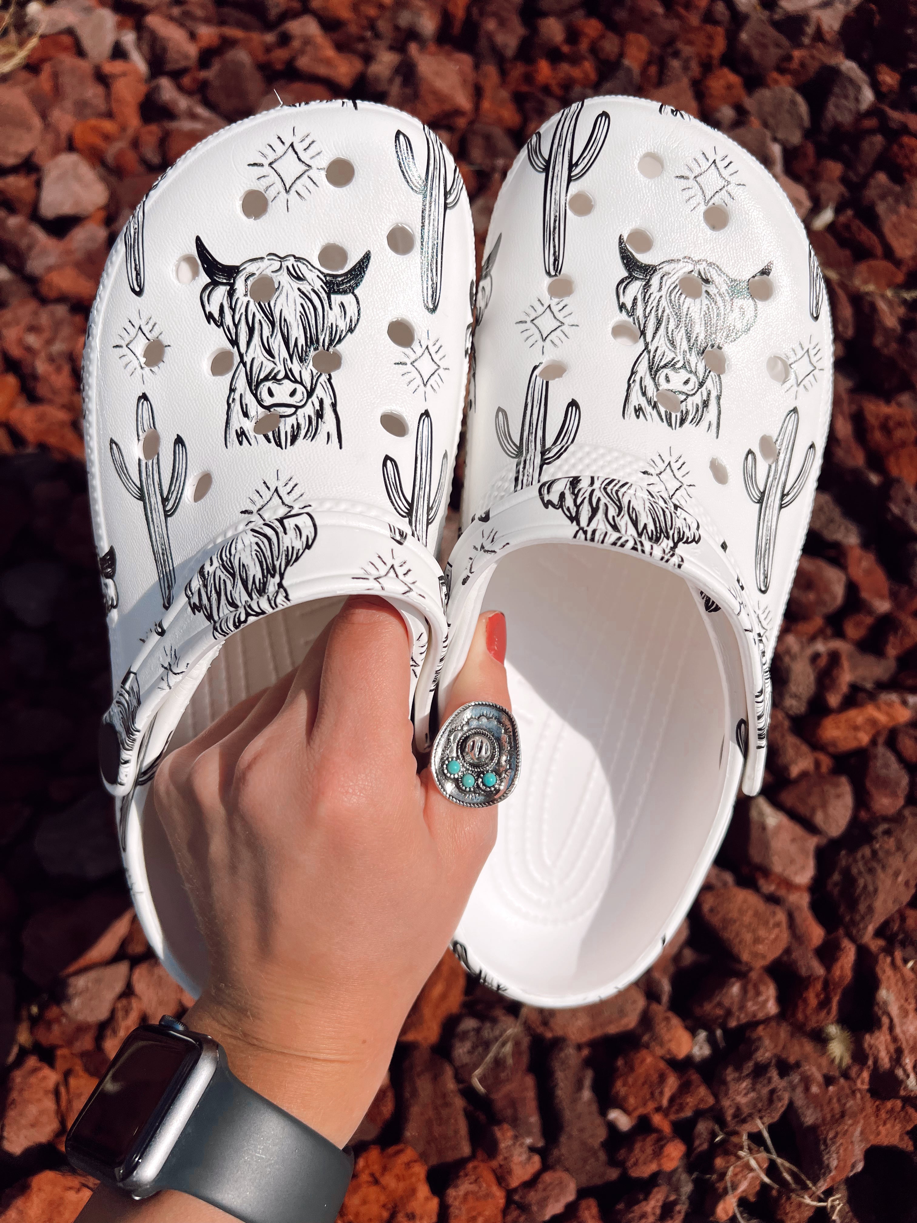 Tooled Leather Sunflower Sandal – The Crooked Cactus Boutique