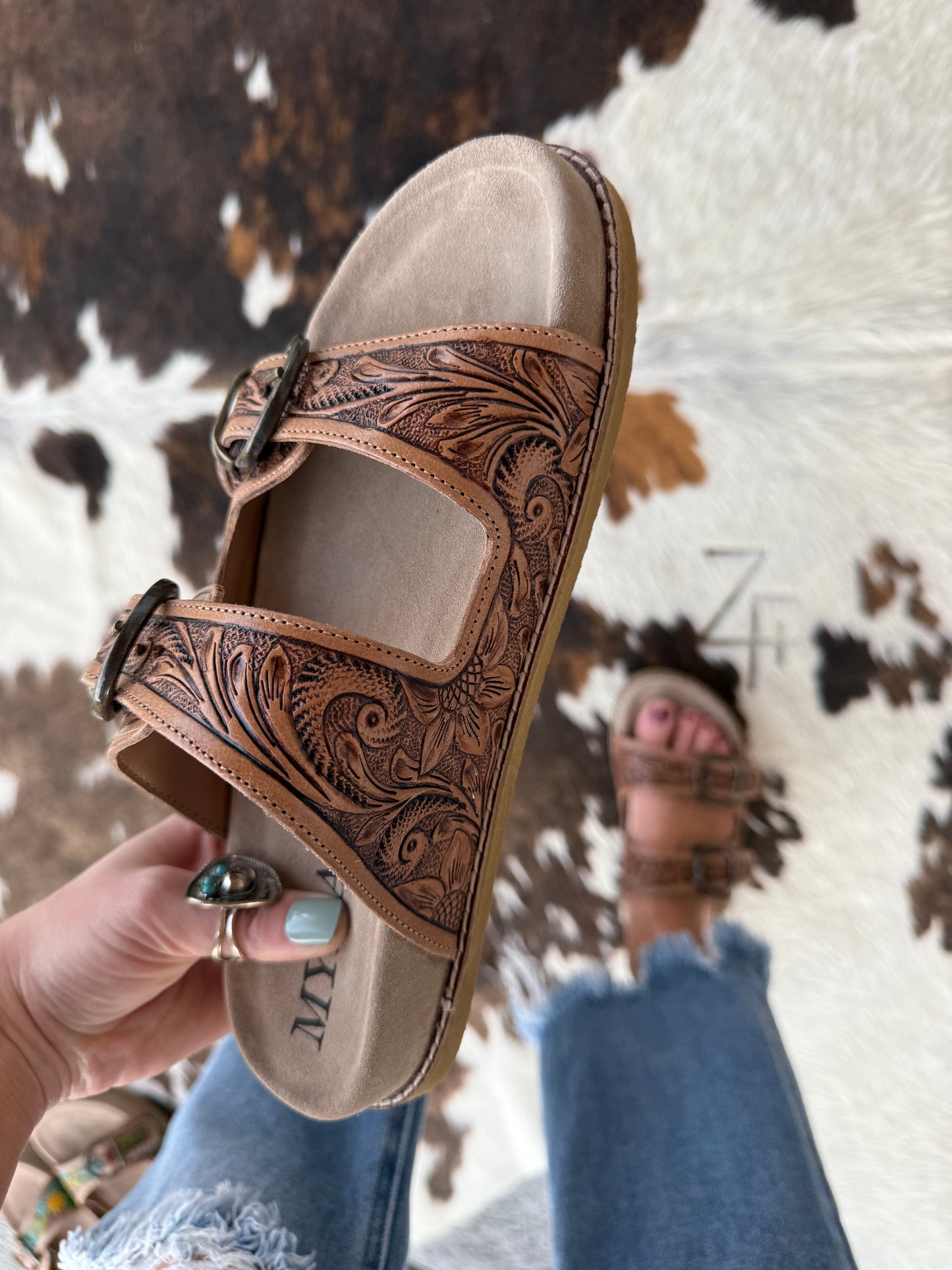 Willow Bloom Leather Sandals
