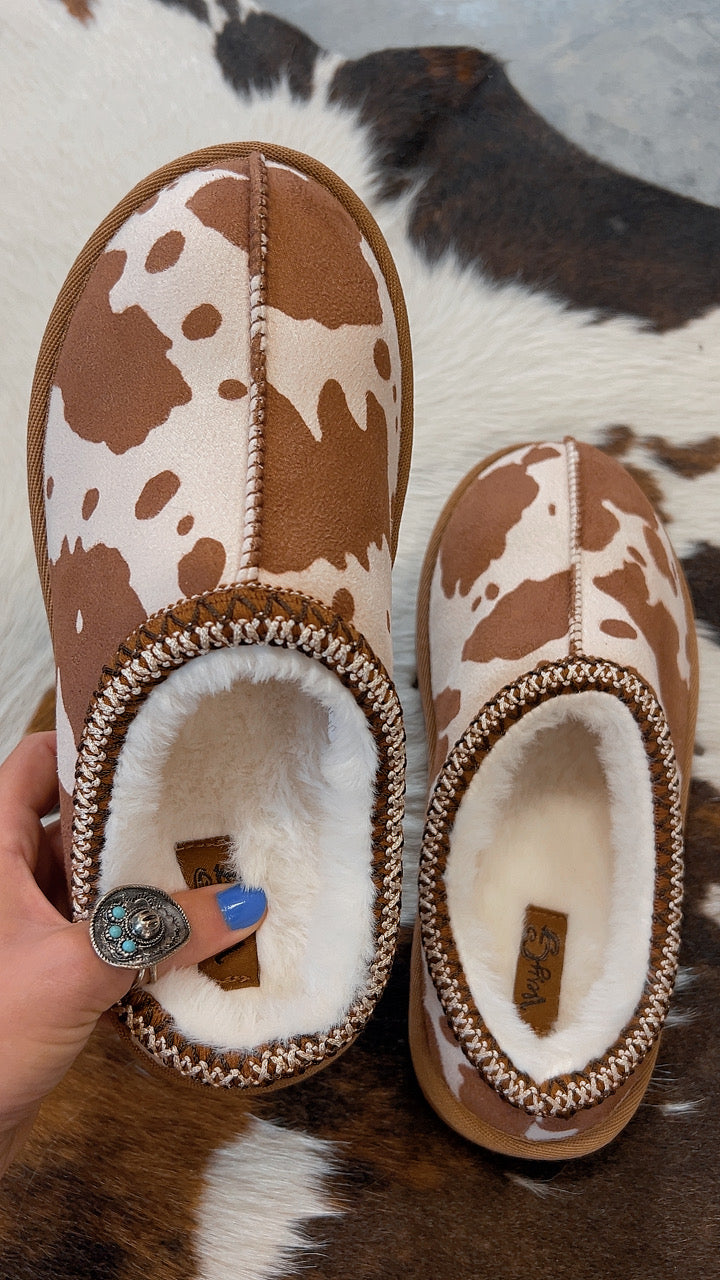 Bruin Cow Print Slippers