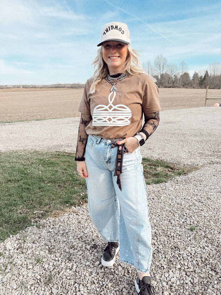 WHITE BOOT STITCH: BROWN TEE