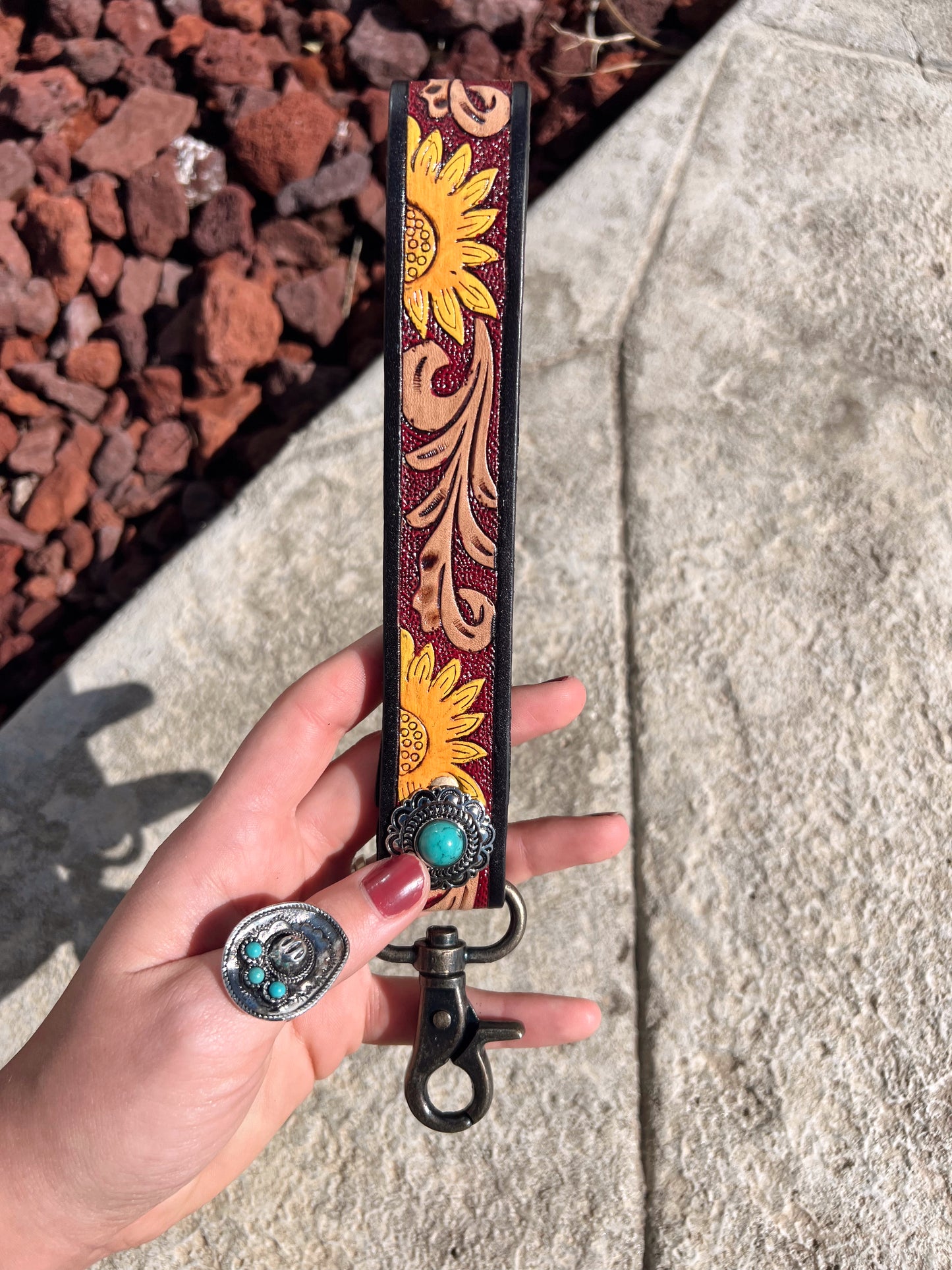 Daisy Keychain