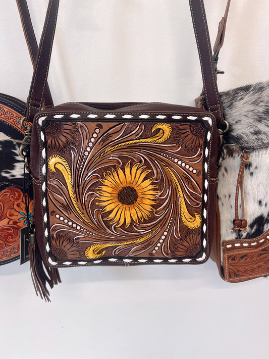 The Mia Fringe Crossbody – The Crooked Cactus Boutique