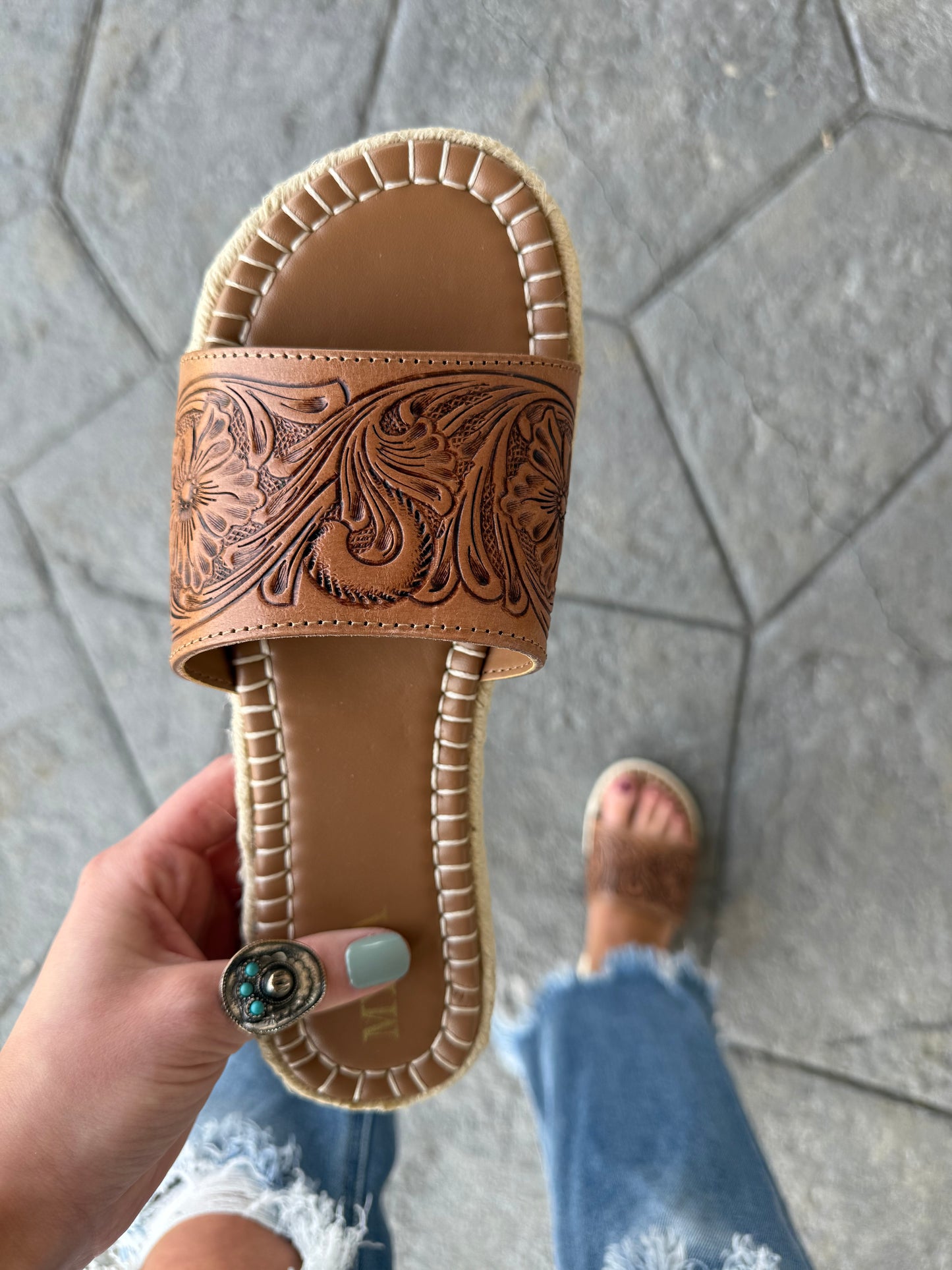 Horizon Creek Leather Sandals