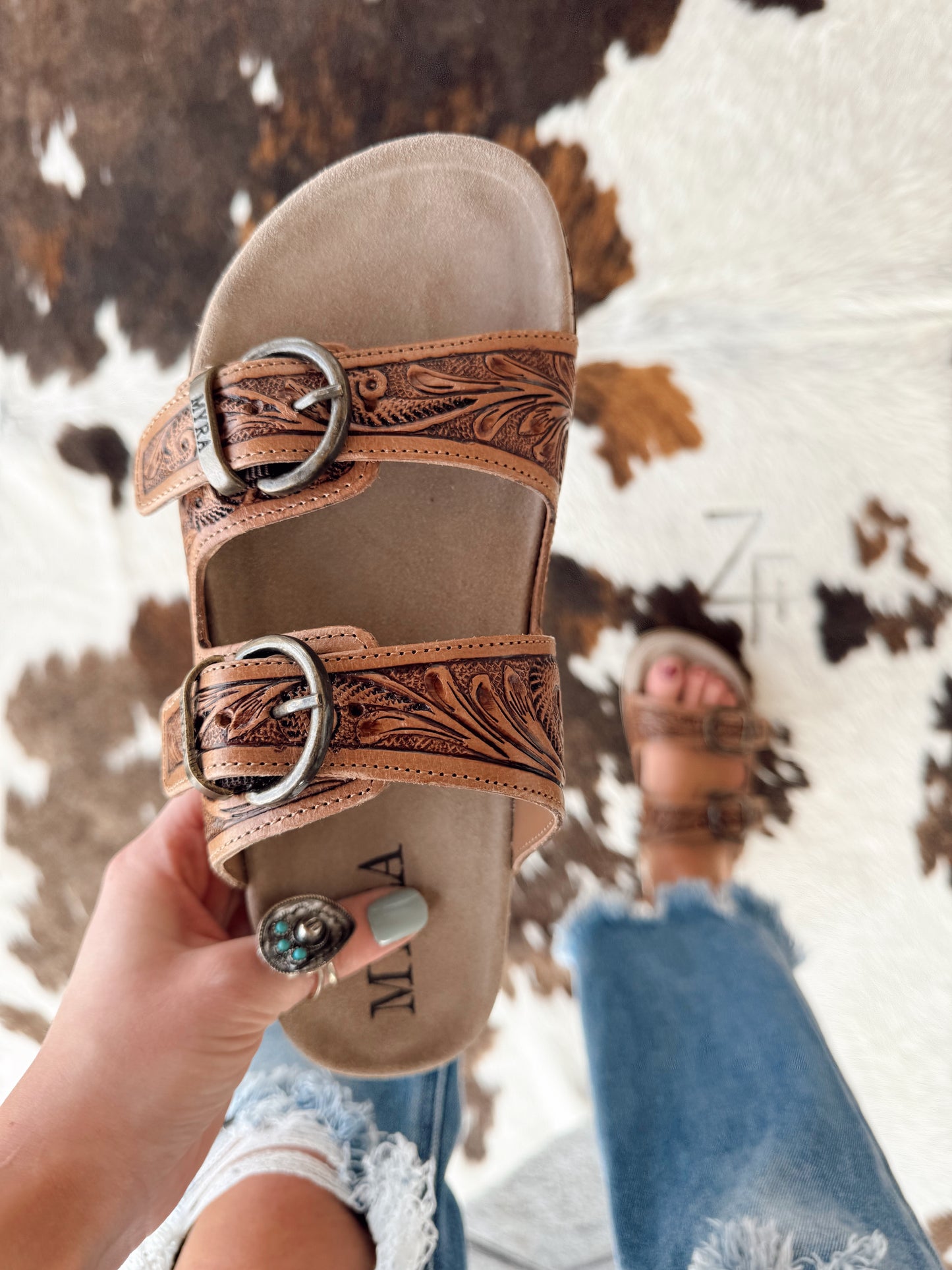 Willow Bloom Leather Sandals