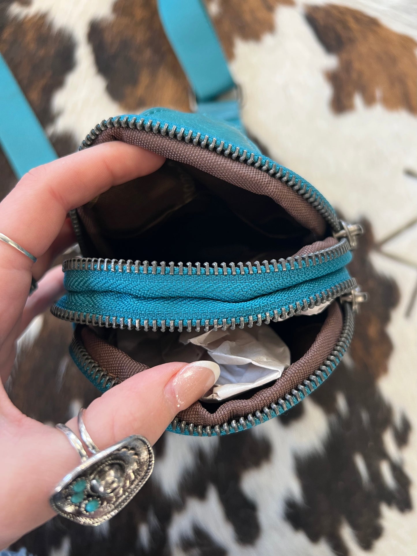 Wrangler Sling Bag - Turquoise