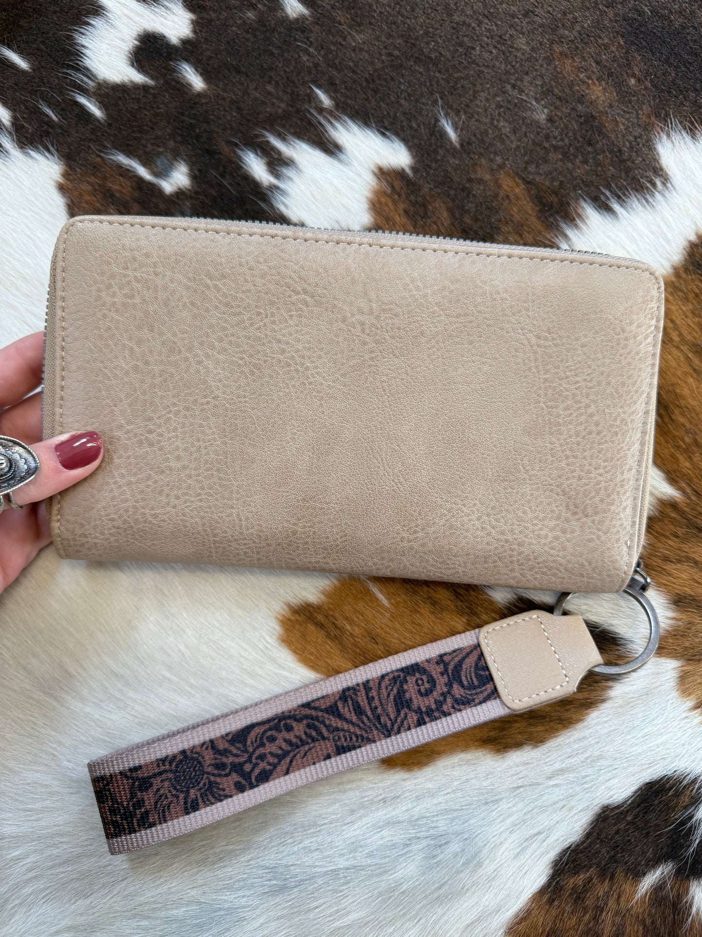 Dani Wrangler Wristlet Wallet