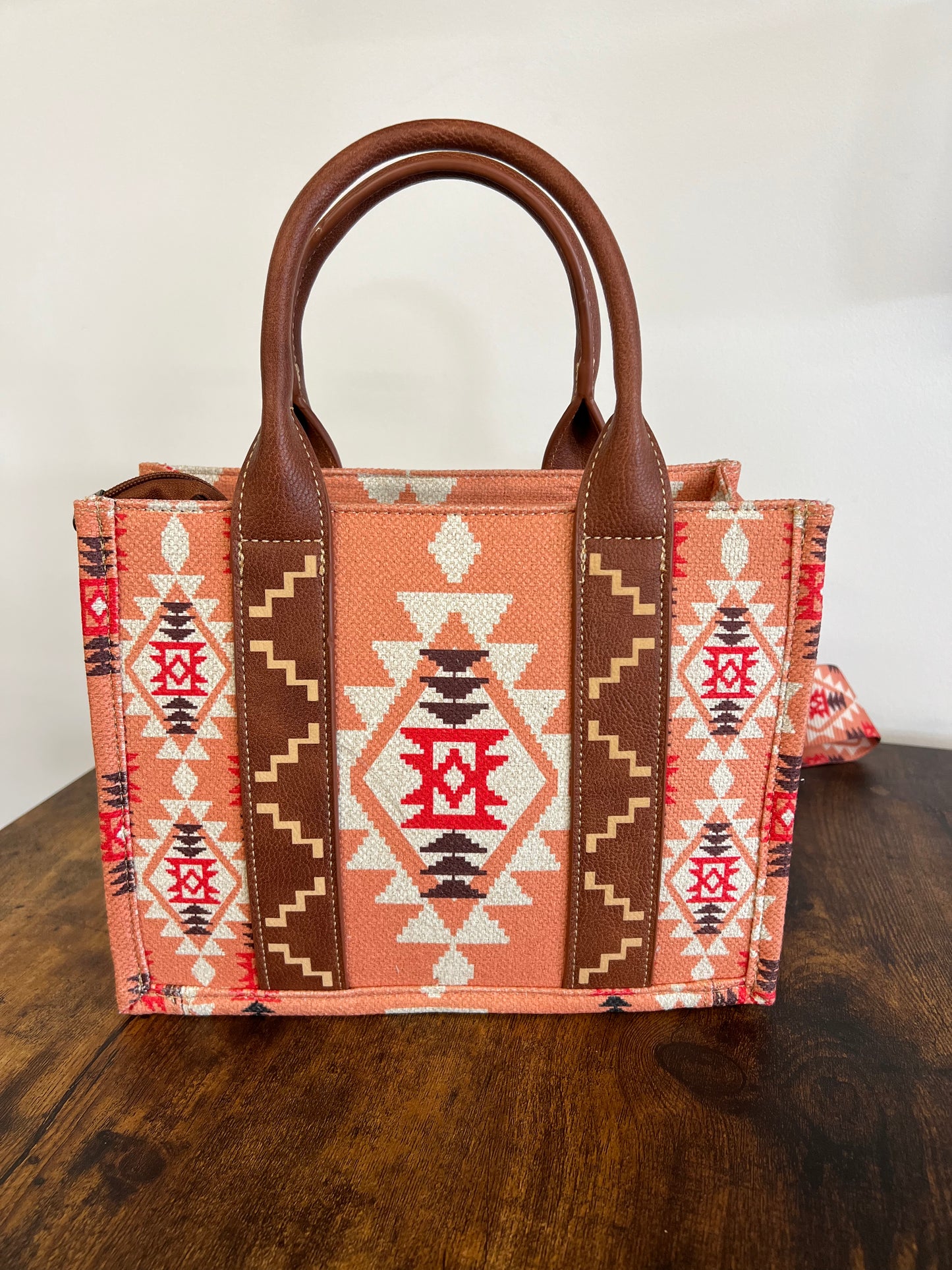 Buckin Bronc Wrangler Tote Crossbody (PREORDER - SHIPS IN 1-2 WEEKS) – The  Crooked Cactus Boutique