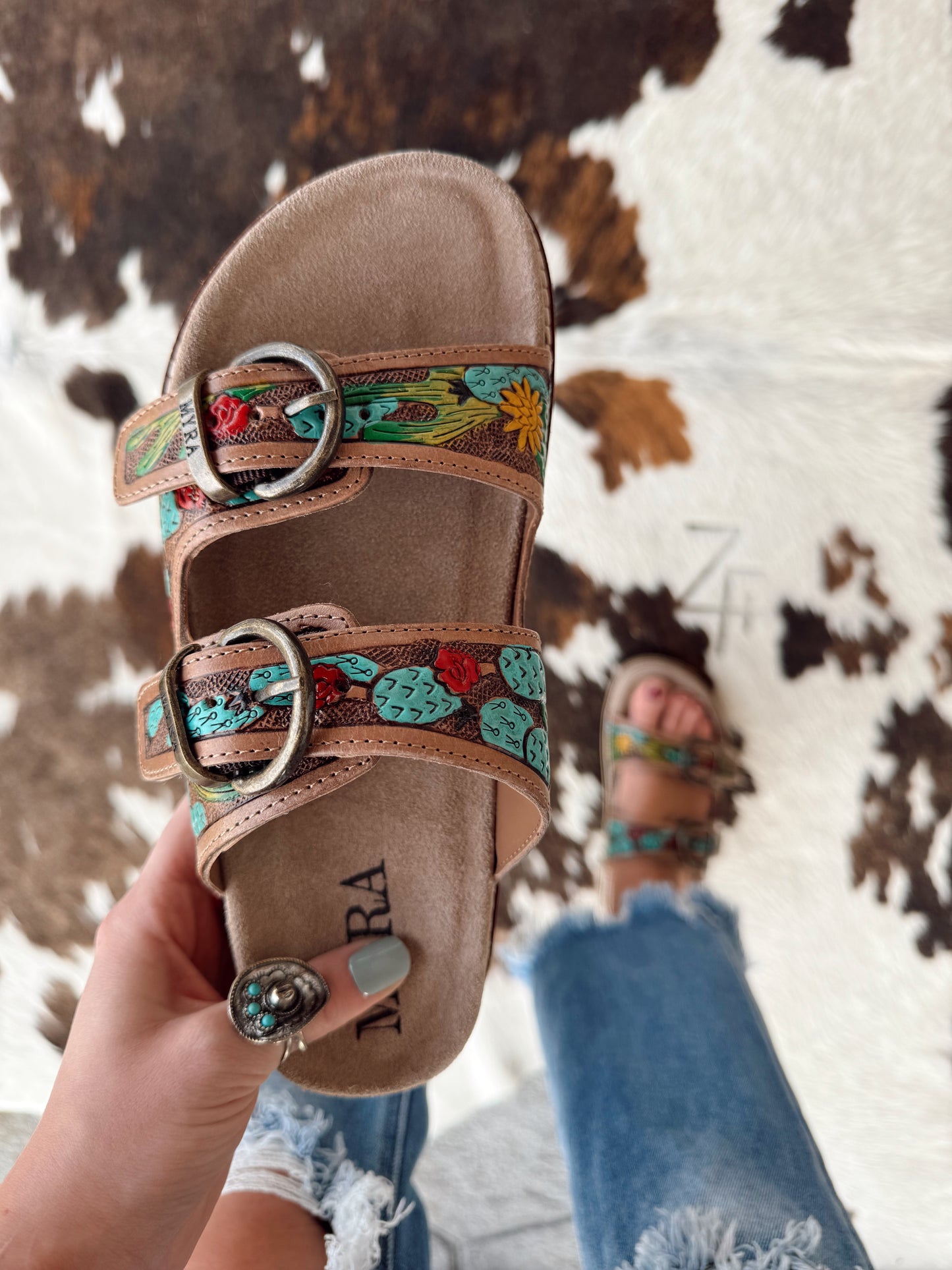 Rio Verde Leather Sandals