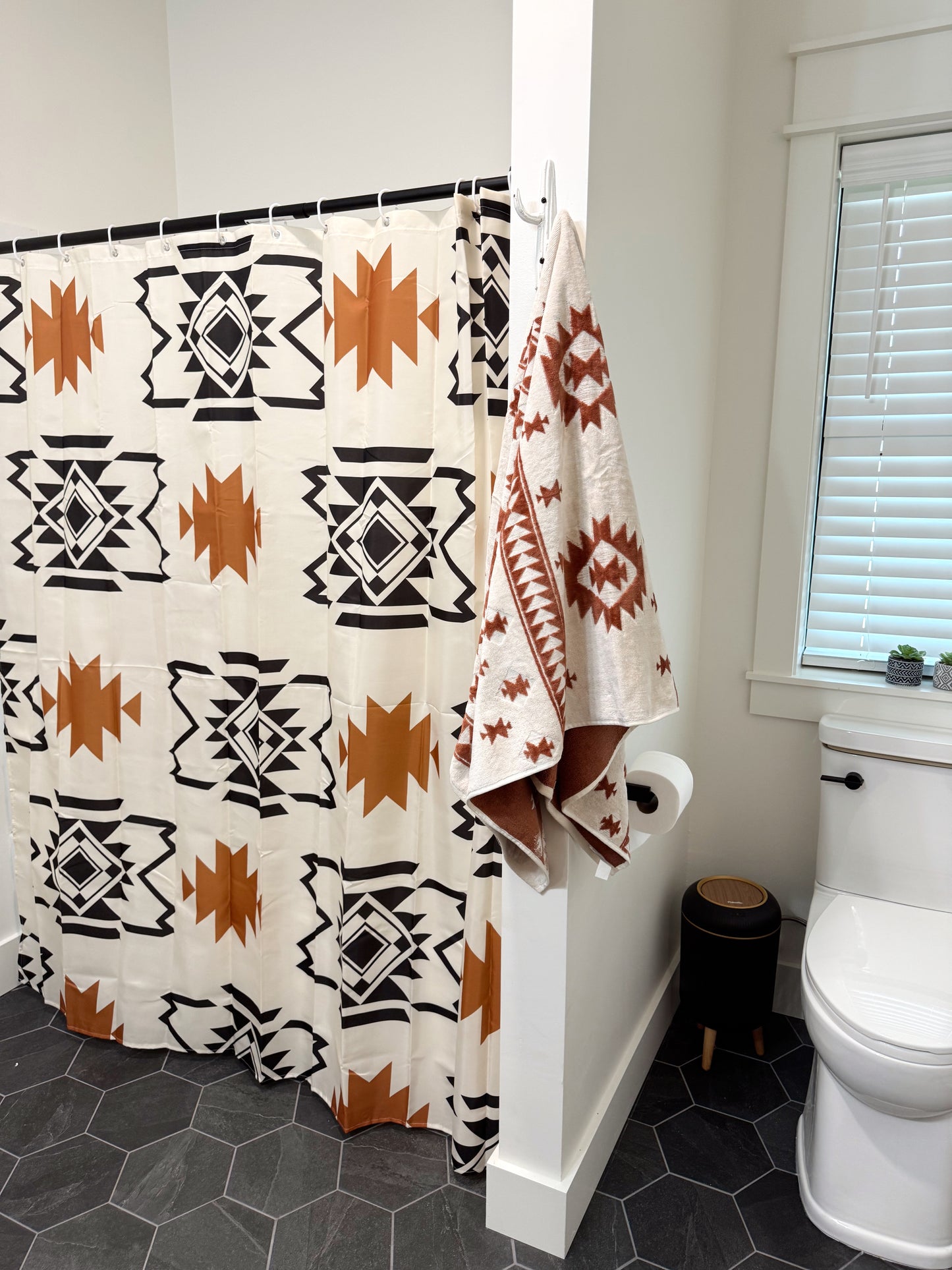 Mesa Aztec Towel Sets (PREORDER - SHIPS IN 1-2 WEEKS)