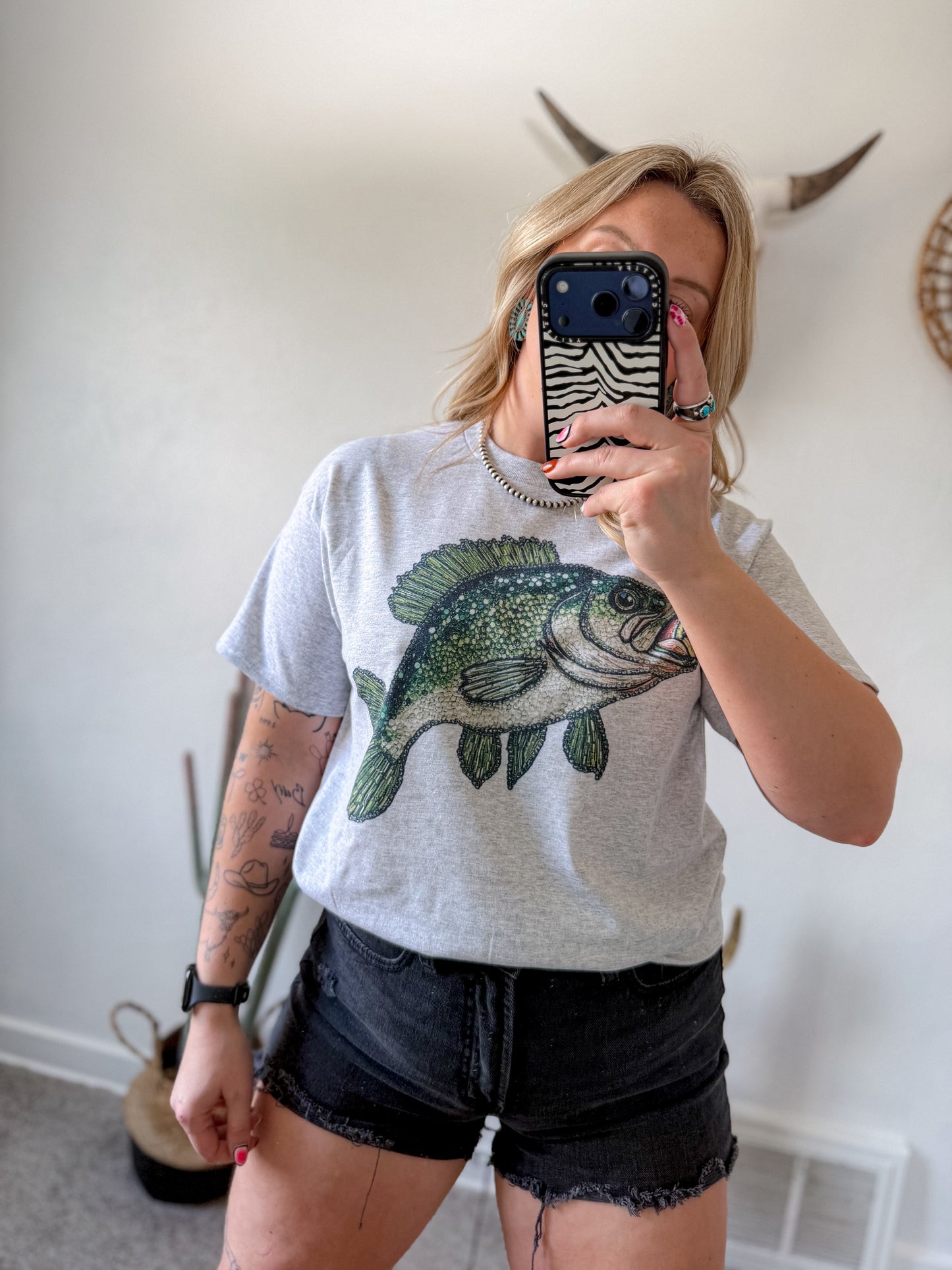THE "BEDAZZLED" FISH