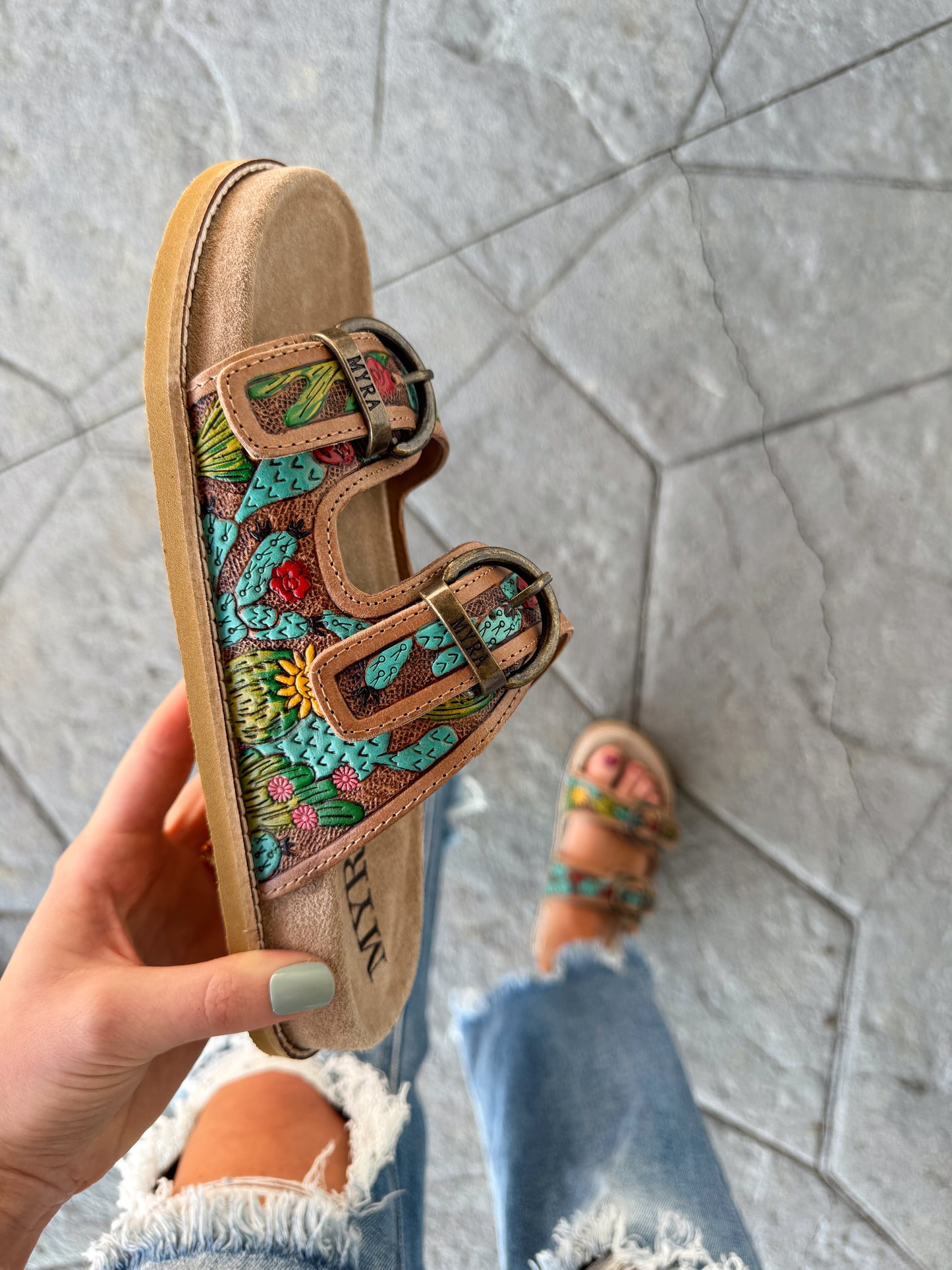 Rio Verde Leather Sandals