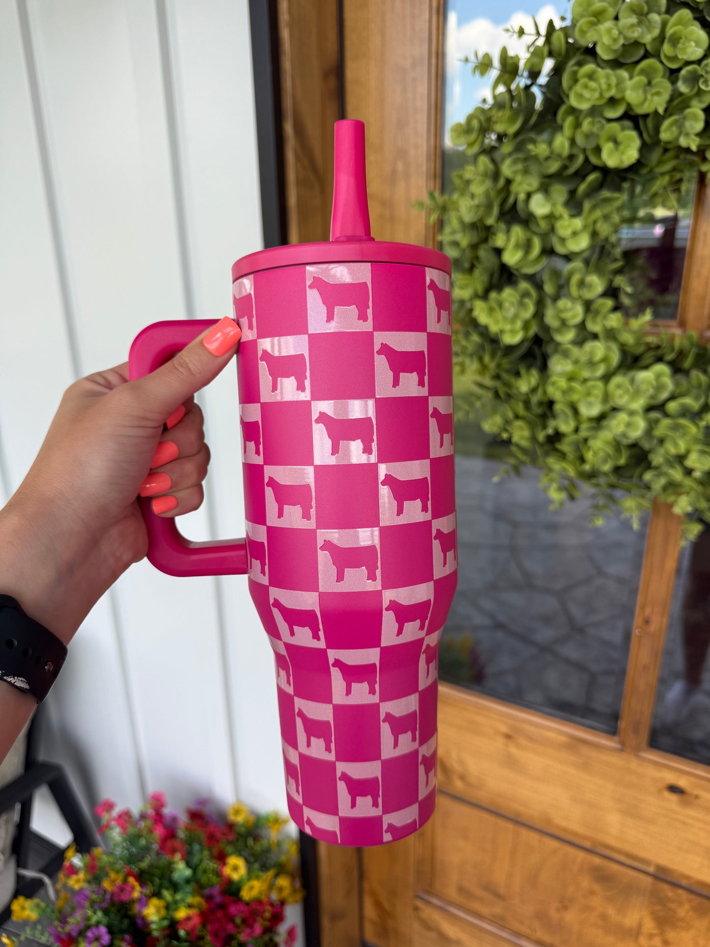 Pink Checkered Calf Tumbler (40 oz)