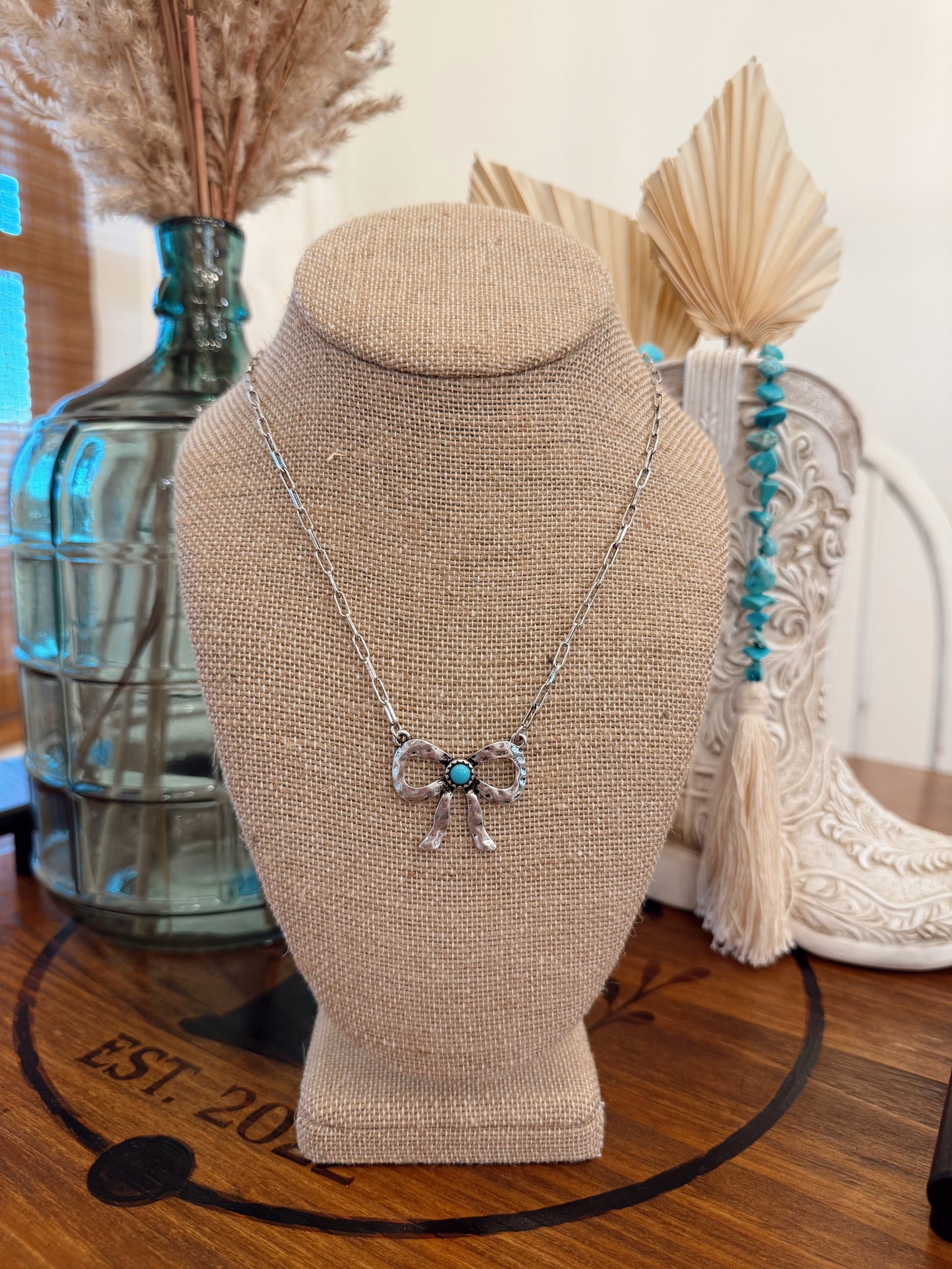 Abilene Bow Necklace