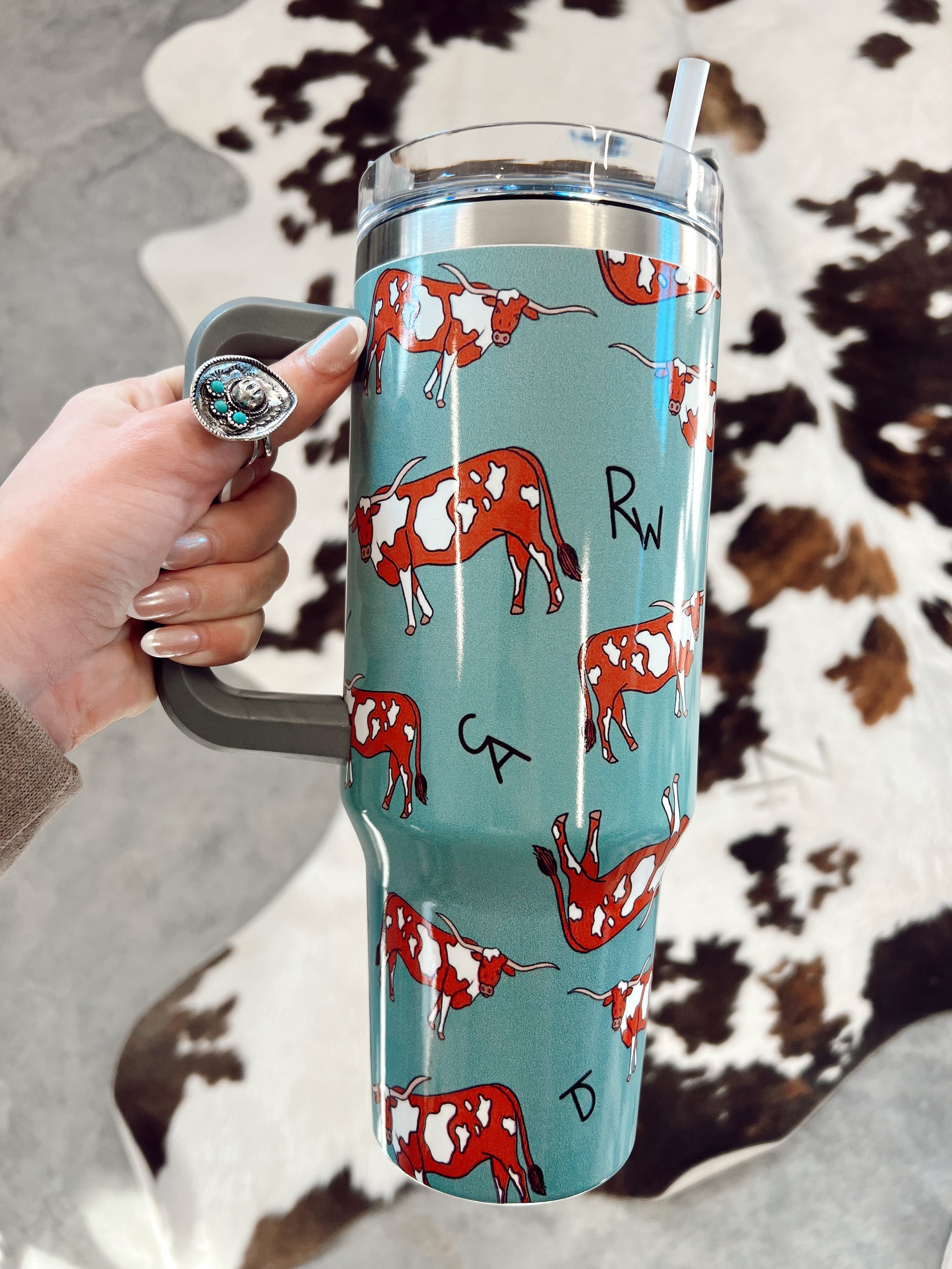 Lasso Longhorn Tumbler-Beige – Lost Creek Boutique LLC