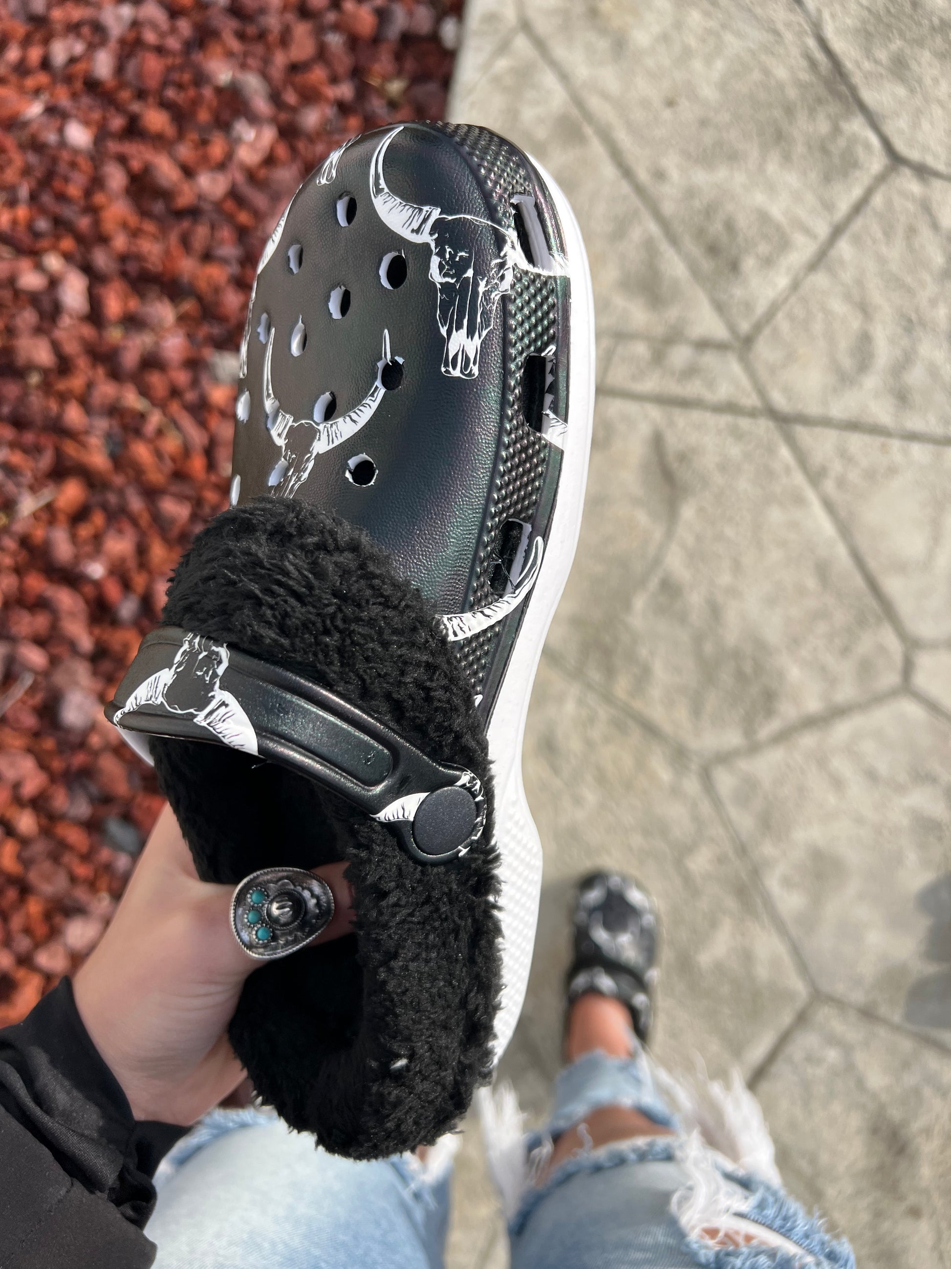 Crocs with top removable liners