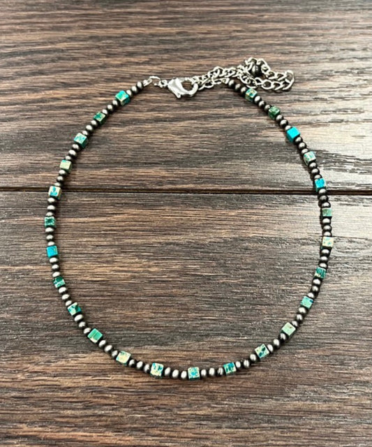 Merle Turquoise Stone Choker