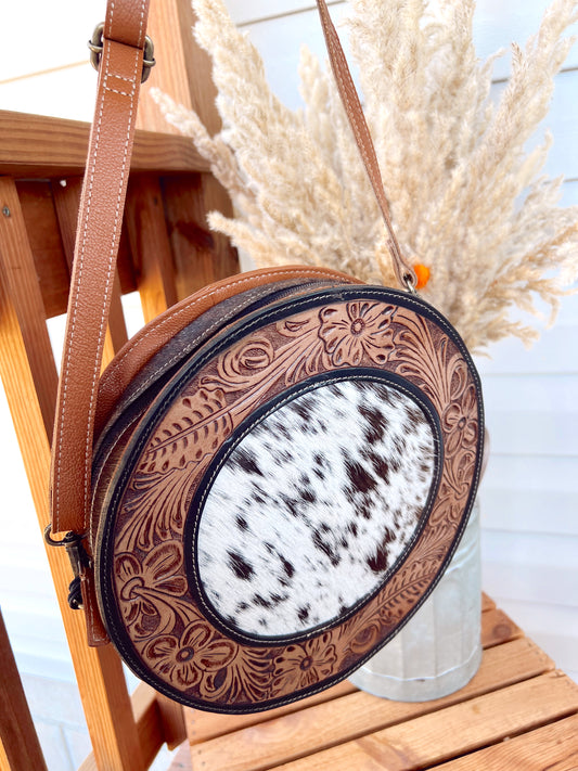 Spirit of the Herd Tooled Canteen Bag – The Crooked Cactus Boutique