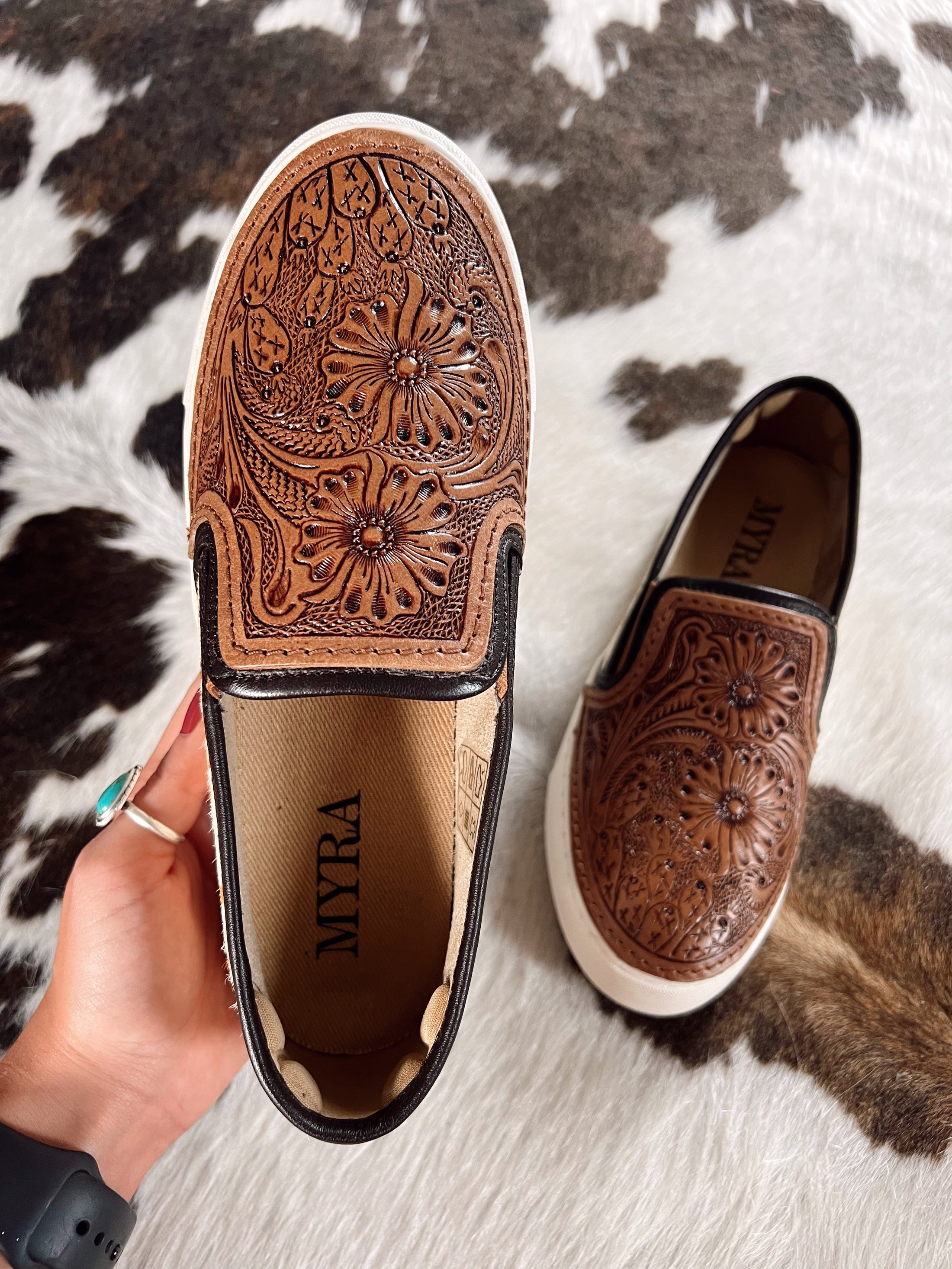 Neutraun Western Hand-Tooled Sneakers main image 0