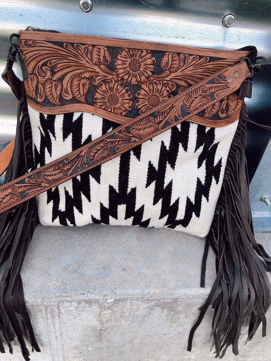 The Mia Fringe Crossbody – The Crooked Cactus Boutique